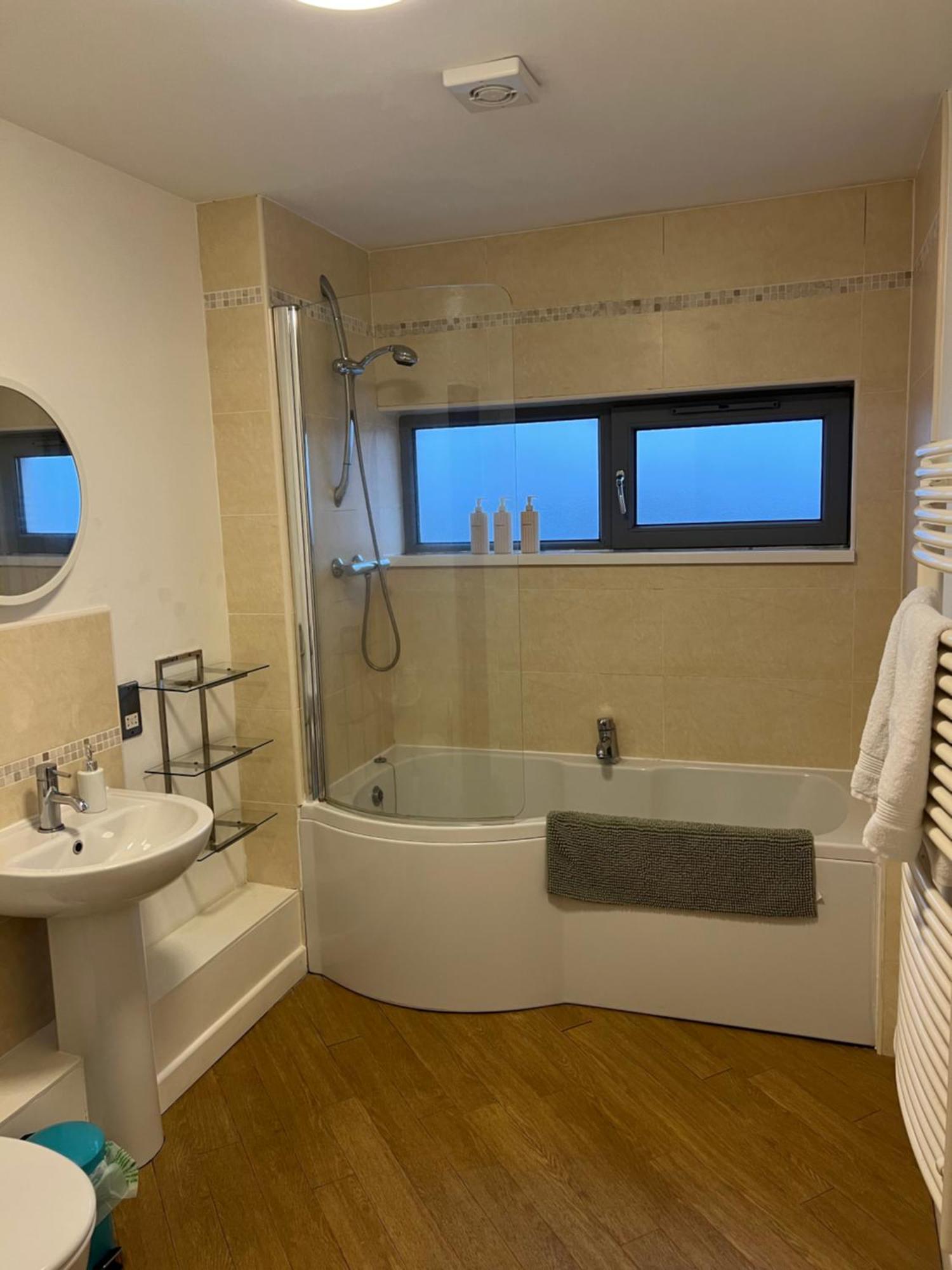 Апартаменти 16 Vincent House Дарлінгтон Екстер'єр фото